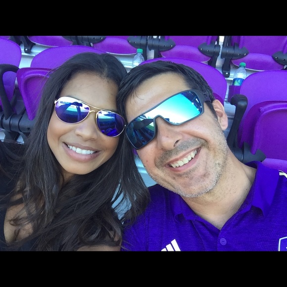 Meet your Posher, Sharonda - Picture 1 of 1